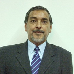 Dr. Jorge Coronel